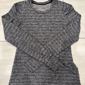 Lululemon athletica extra mile long sleeve shirt size 6